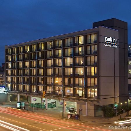 Park Inn & Suites By Radisson バンクーバー エクステリア 写真