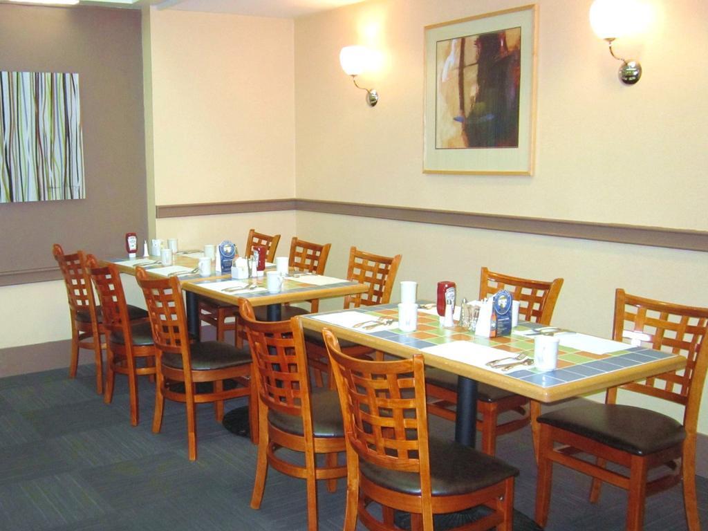 Park Inn & Suites By Radisson バンクーバー エクステリア 写真