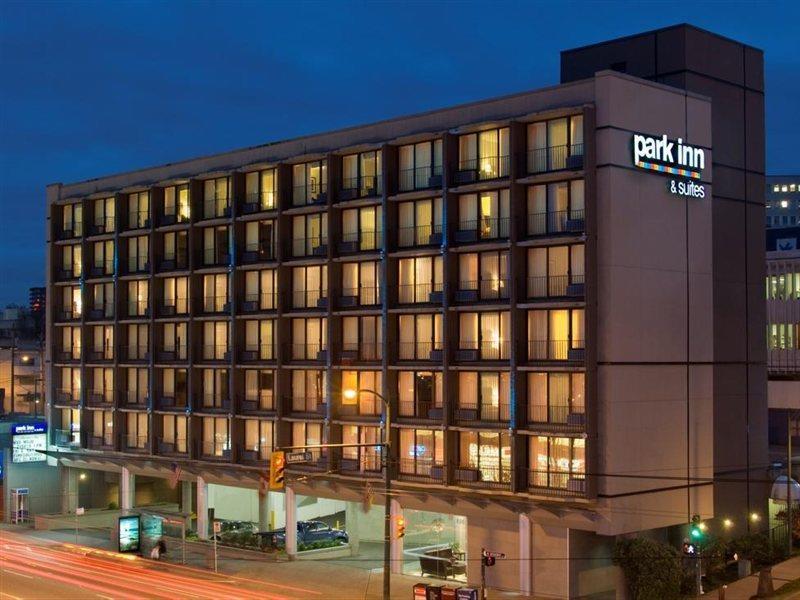 Park Inn & Suites By Radisson バンクーバー エクステリア 写真
