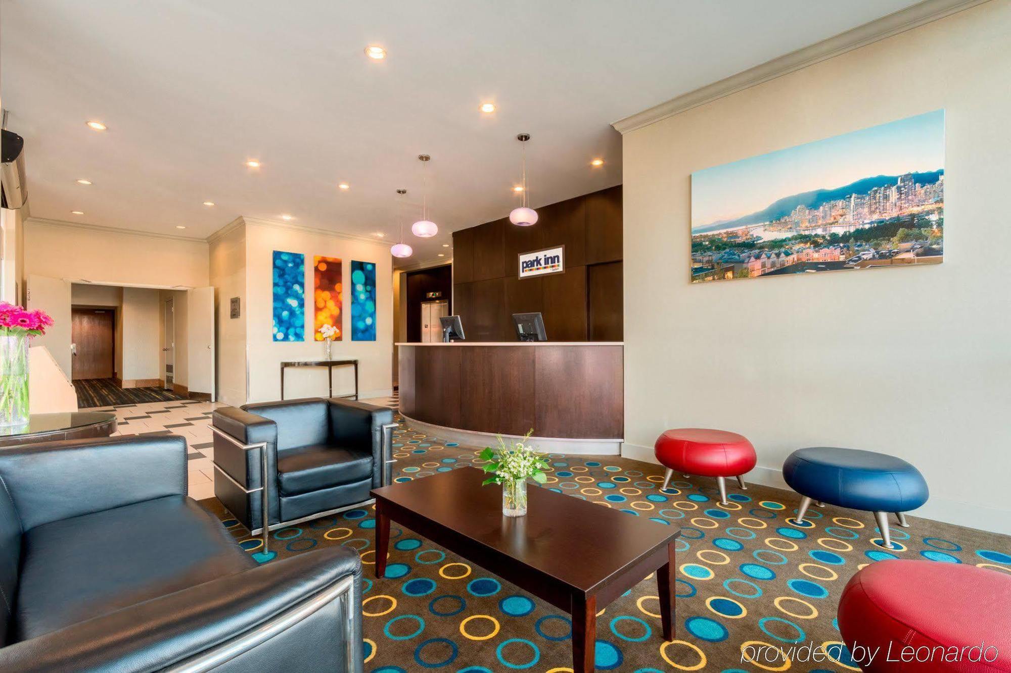 Park Inn & Suites By Radisson バンクーバー エクステリア 写真
