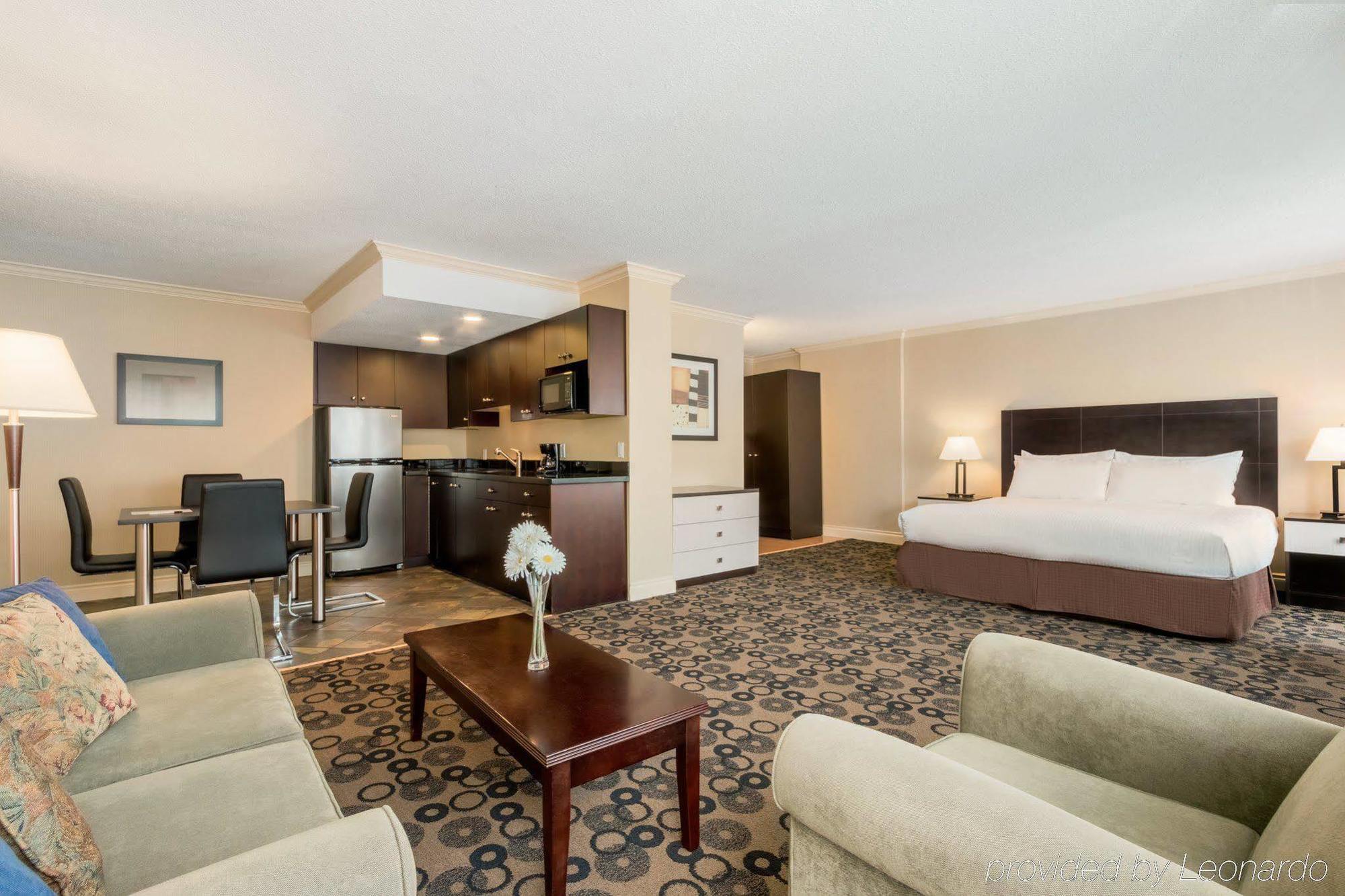 Park Inn & Suites By Radisson バンクーバー エクステリア 写真