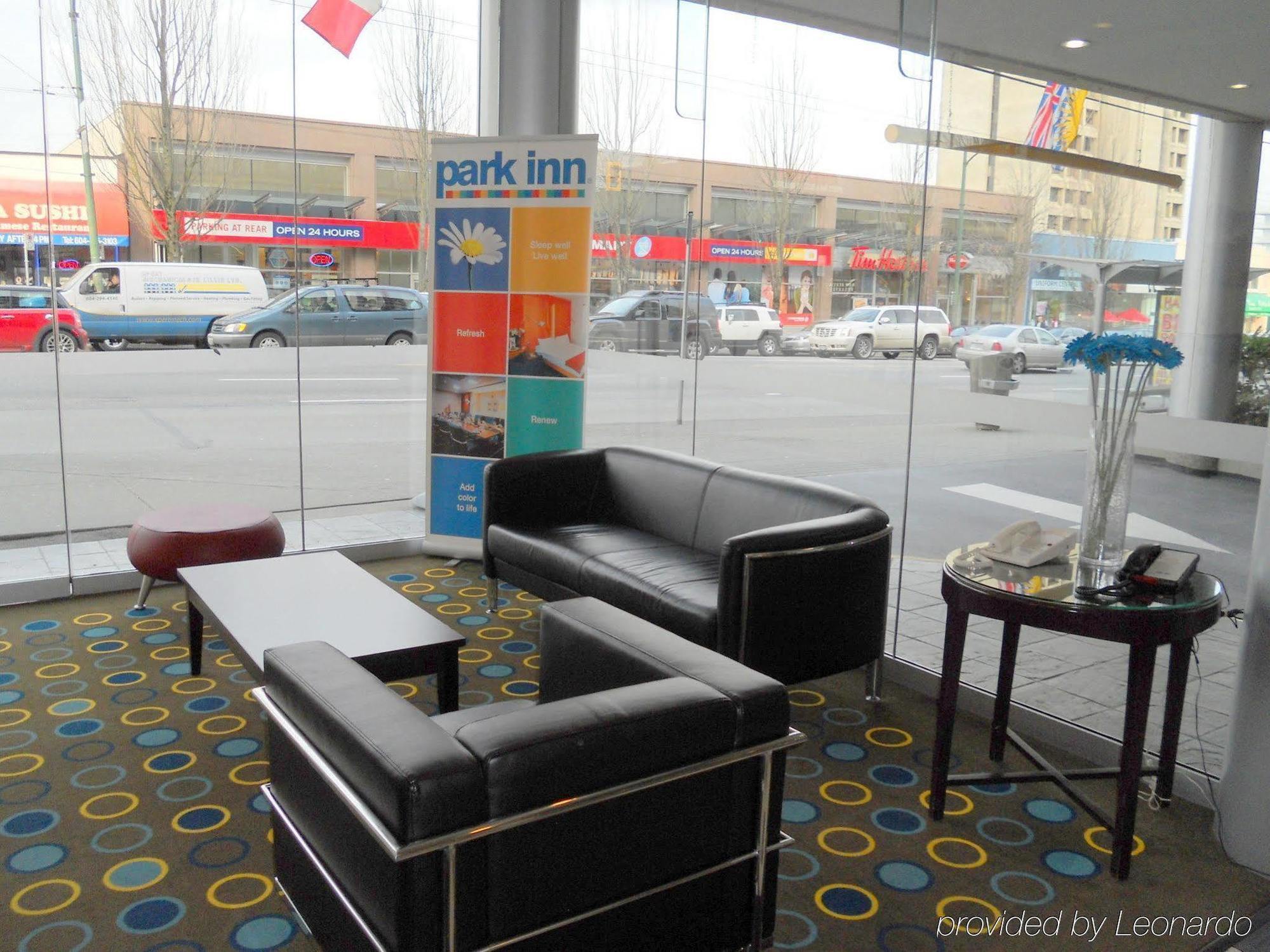 Park Inn & Suites By Radisson バンクーバー エクステリア 写真