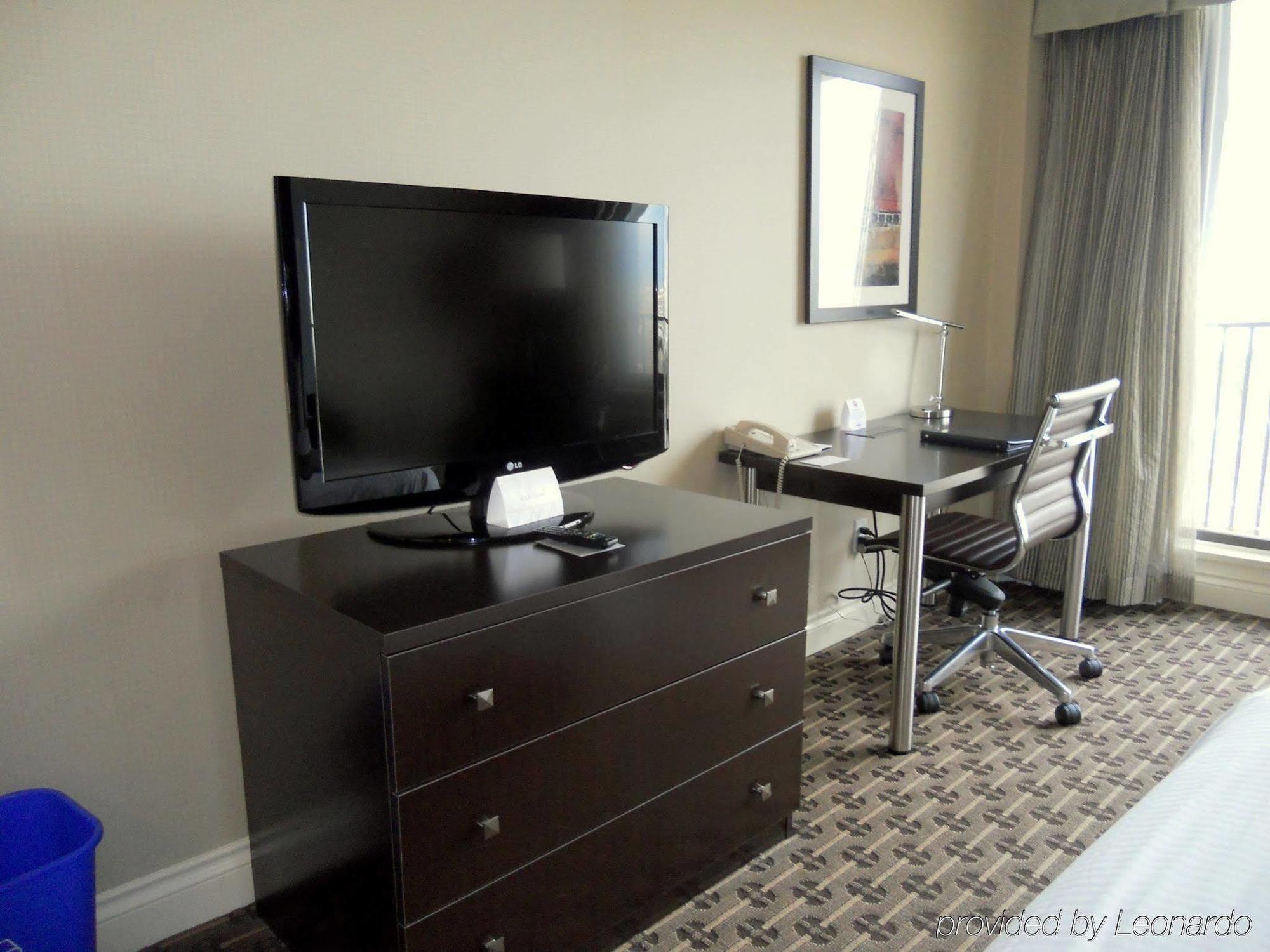 Park Inn & Suites By Radisson バンクーバー エクステリア 写真